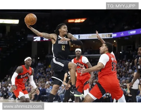 贾莫兰特：篮球场上的天才与挑战并存的年轻巨星之路